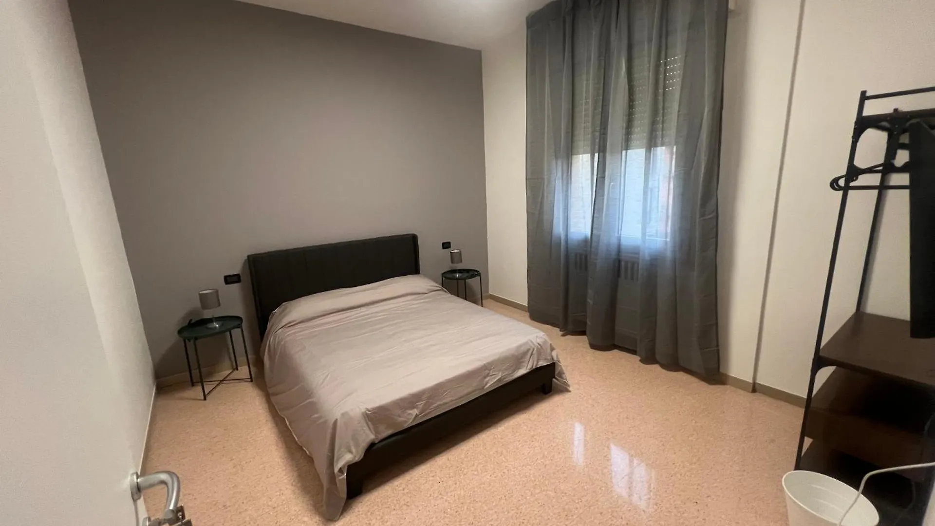 Guest house Manaroomsmarconi Bologna