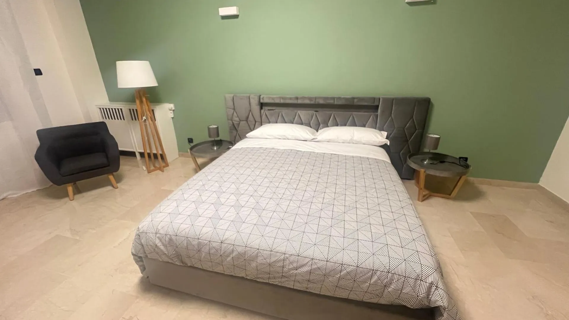 Manaroomsmarconi Bologna Guest house